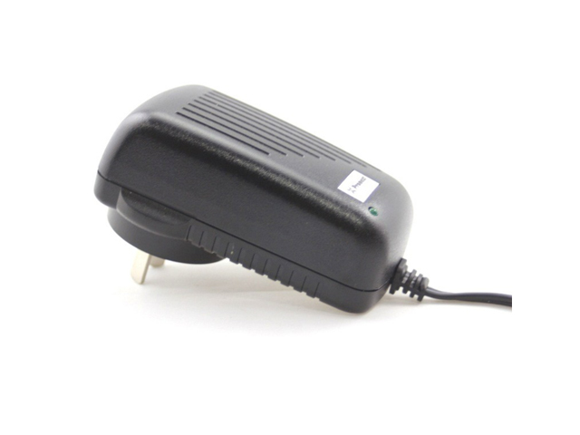 FUENTE SWITCHING 15V 1.5A