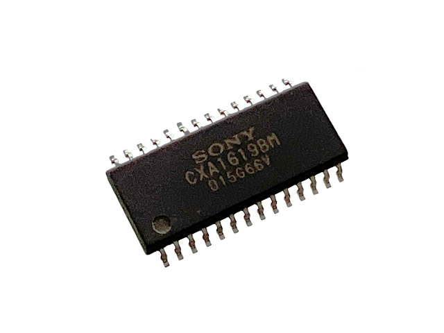 CXA1619BM FM/AM Radio