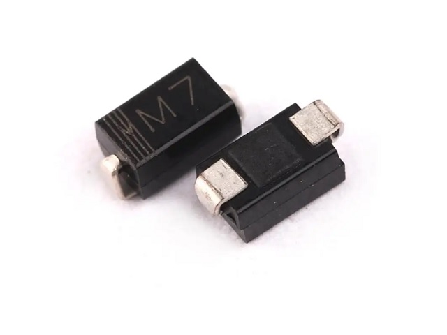 SM4007 DIODO RECTIFICADOR 1A 1000V (SMD)